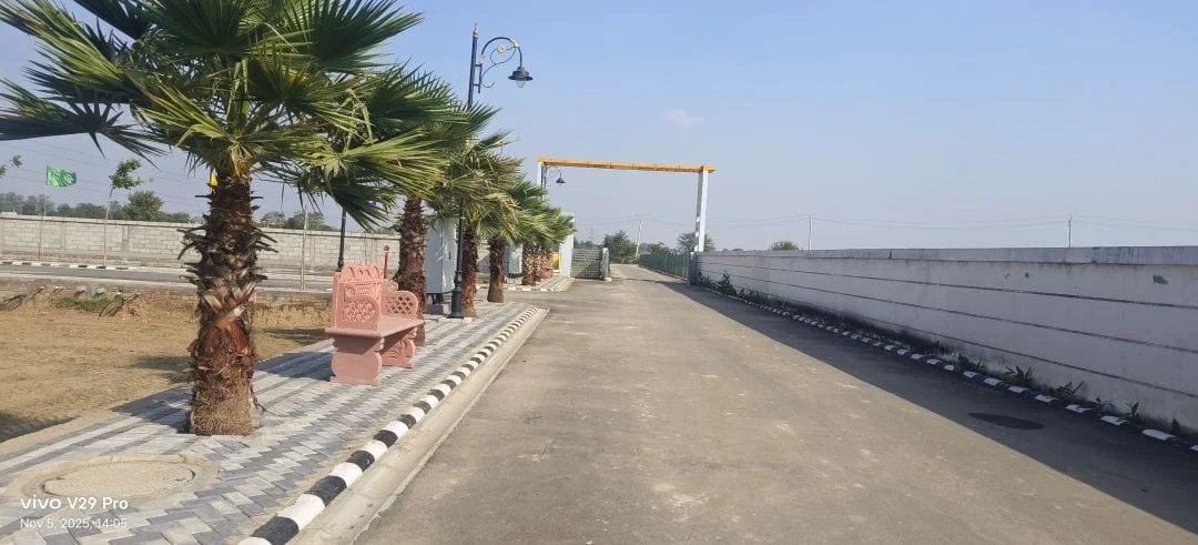 Vedmaan South City 1 image2