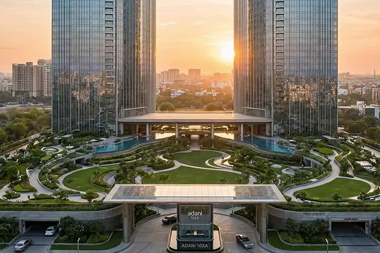 Adani the Marq image 3